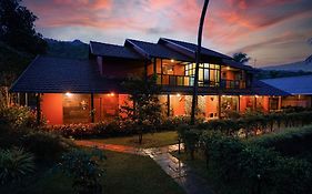 Mayaahi Resorts & Spa